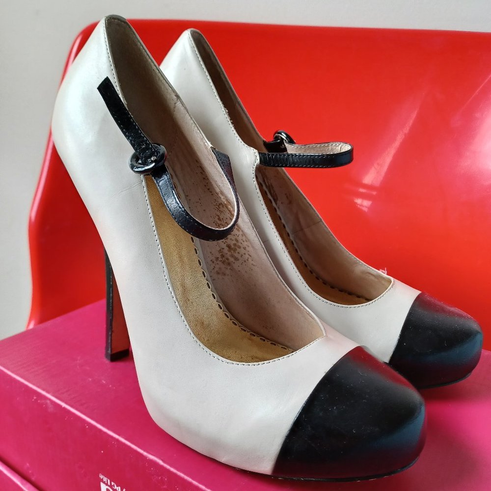 Bebe Pump